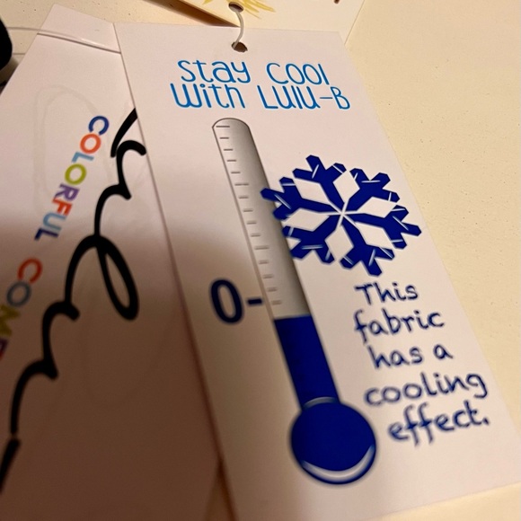 Lulu-B UPF 50+ Cooling Fabric Sleeveless V-Neck Top Black Size Small NWT new tag - Picture 8 of 9